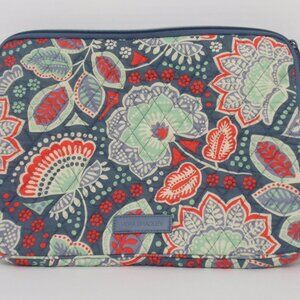 Vera Bradley Nomadic Floral Laptop Tablet Sleeve Very Good Condition